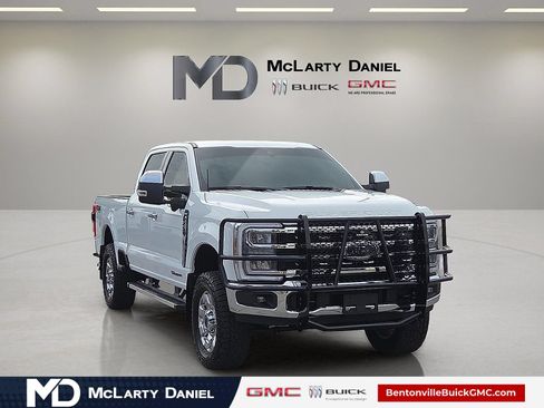 Used 2025 Ford F250 Lariat w/ Chrome Package AWD/4WD image 1