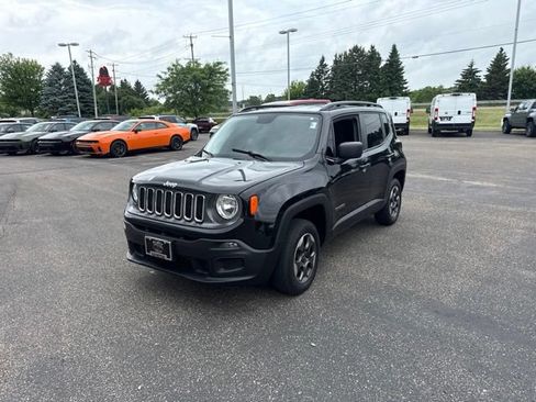 Used 2017 Jeep Renegade Sport w/ Power & Air Group AWD/4WD image 7
