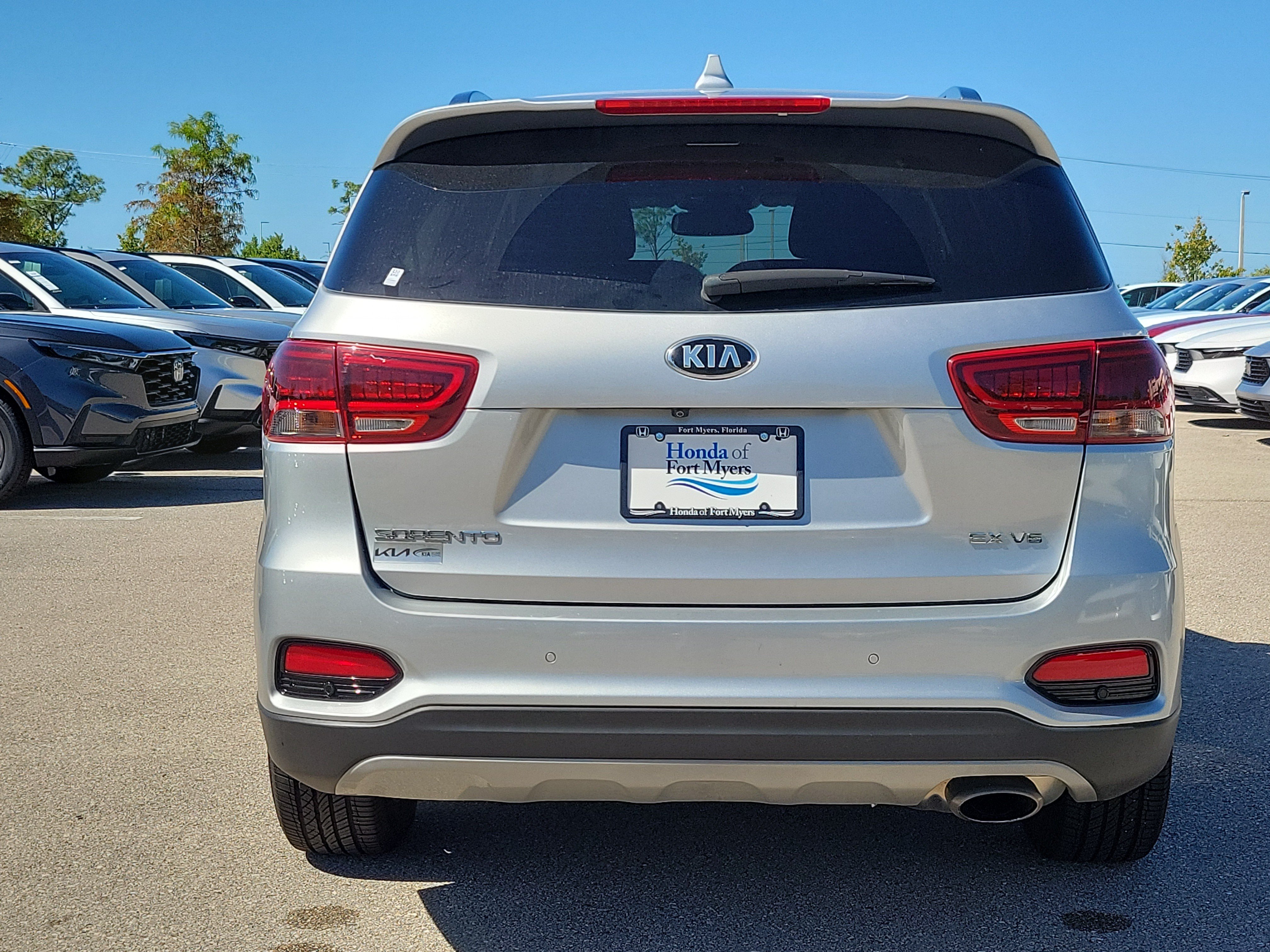 Used 2019 Kia Sorento EX w/ EX Touring Package FWD image 5