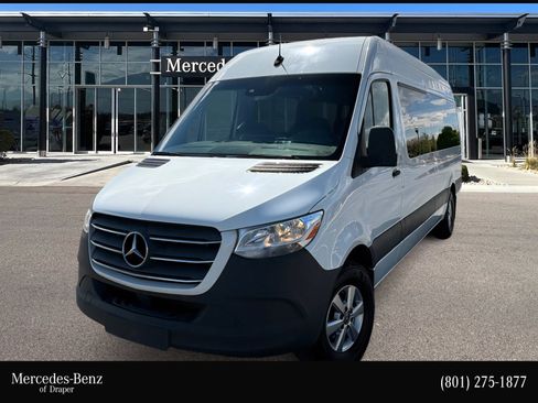 Used 2019 Mercedes-Benz Sprinter 2500 image 1
