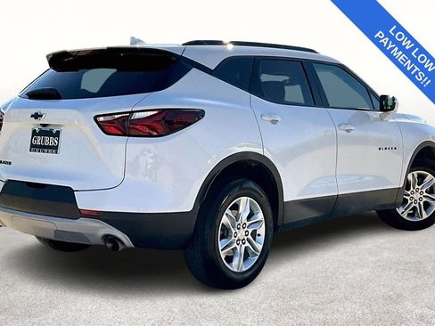 Used 2021 Chevrolet Blazer LT image 2
