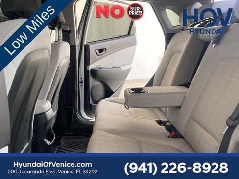 Used 2023 Hyundai Kona SEL w/ Cargo Package AWD/4WD image 40