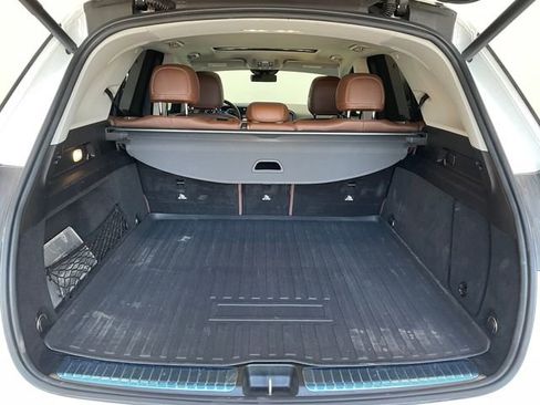 Used 2024 Mercedes-Benz GLE 350 4MATIC image 8