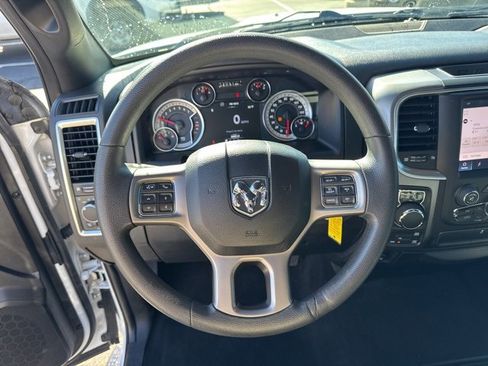 Used 2022 RAM 1500 Classic Warlock w/ Electronics Group image 11