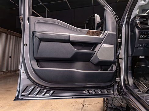 Used 2023 Ford F250 Lariat w/ Lariat Ultimate Package image 32