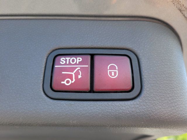 Used 2012 Mercedes-Benz ML 350 4MATIC image 20