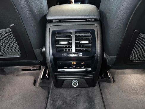 Used 2019 BMW X4 xDrive30i AWD/4WD image 28