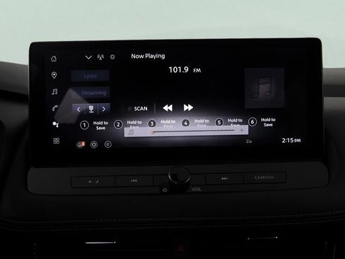 Used 2024 Nissan Rogue SL image 22