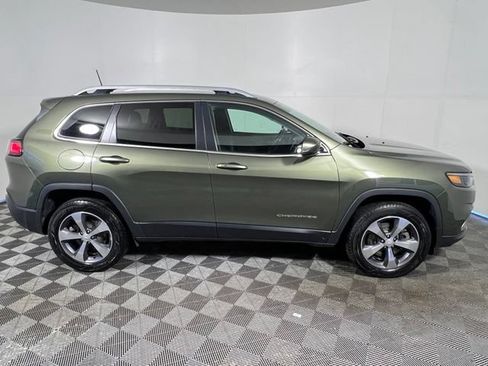 Certified 2019 Jeep Cherokee Limited w/ Trailer Tow Group AWD/4WD image 11