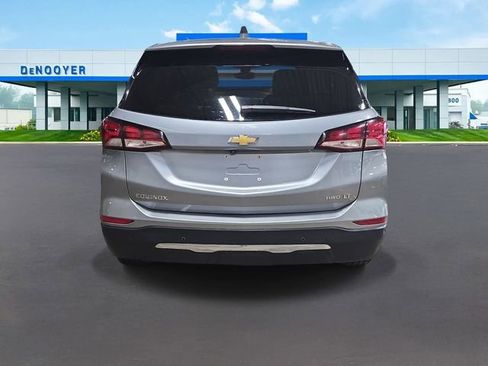 Used 2024 Chevrolet Equinox LT AWD/4WD image 10