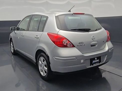 Used 2009 Nissan Versa Hatchback FWD image 20