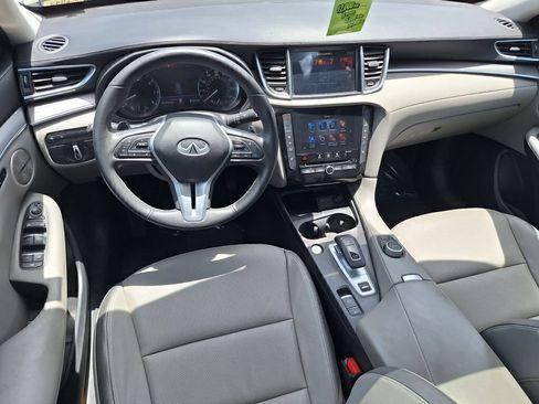 Used 2023 INFINITI QX50 Luxe FWD image 9