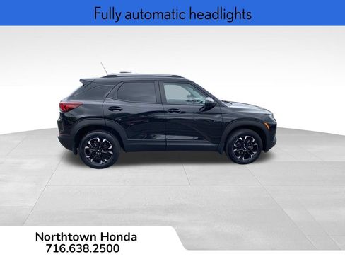 Used 2023 Chevrolet TrailBlazer LT w/ Convenience Package AWD/4WD image 10