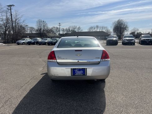 Used 2007 Chevrolet Impala LT image 7