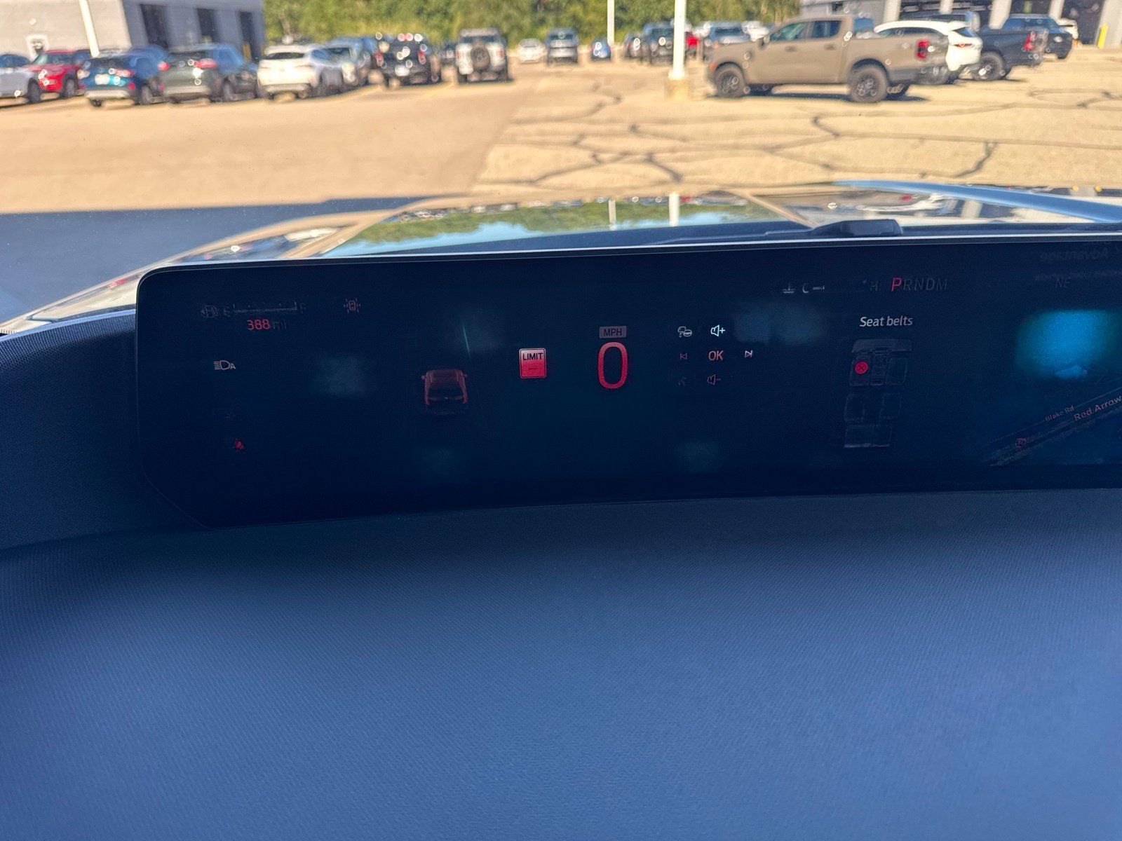 Certified 2025 Ford Expedition Active AWD/4WD image 30