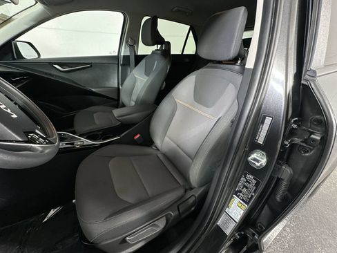 Used 2025 Kia Niro LX FWD image 11