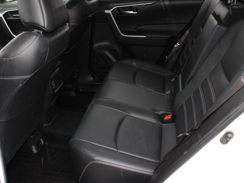 Used 2019 Toyota RAV4 XLE Premium w/ Cold Weather Package image 18