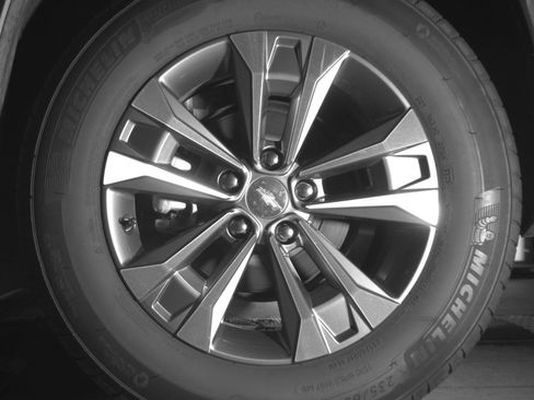 Used 2025 Chevrolet Equinox LT image 14