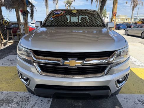 Used 2018 Chevrolet Colorado LT w/ LT Convenience Package RWD image 2