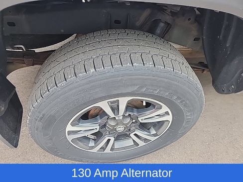 Used 2017 Toyota Tacoma TRD Sport w/ Tow Package (A/T) AWD/4WD image 15