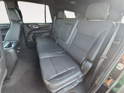 Used 2024 Chevrolet Tahoe Z71 AWD/4WD image 23