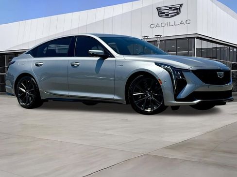 Certified 2025 Cadillac CT5 V RWD image 2