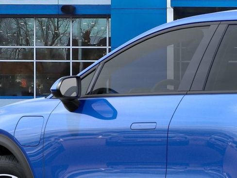 New 2026 Chevrolet Equinox EV LT FWD image 12