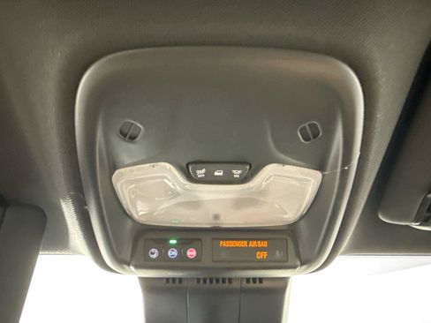 Used 2026 Chevrolet Colorado Trail Boss AWD/4WD image 6