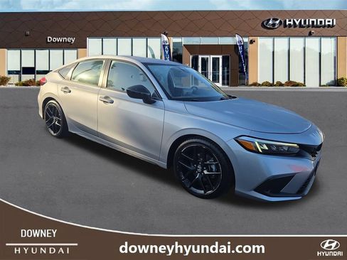 Used 2024 Honda Civic Sport image 7