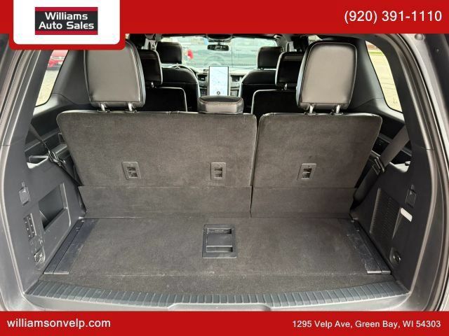 Used 2023 Ford Expedition Platinum AWD/4WD image 29