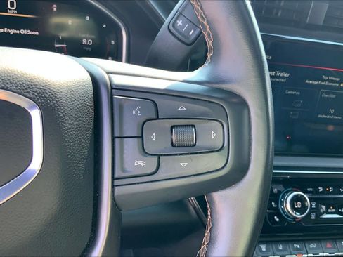 Used 2024 GMC Sierra 2500 AT4 w/ Technology Package AWD/4WD image 24