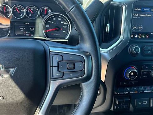 Used 2021 Chevrolet Silverado 1500 RST AWD/4WD image 18