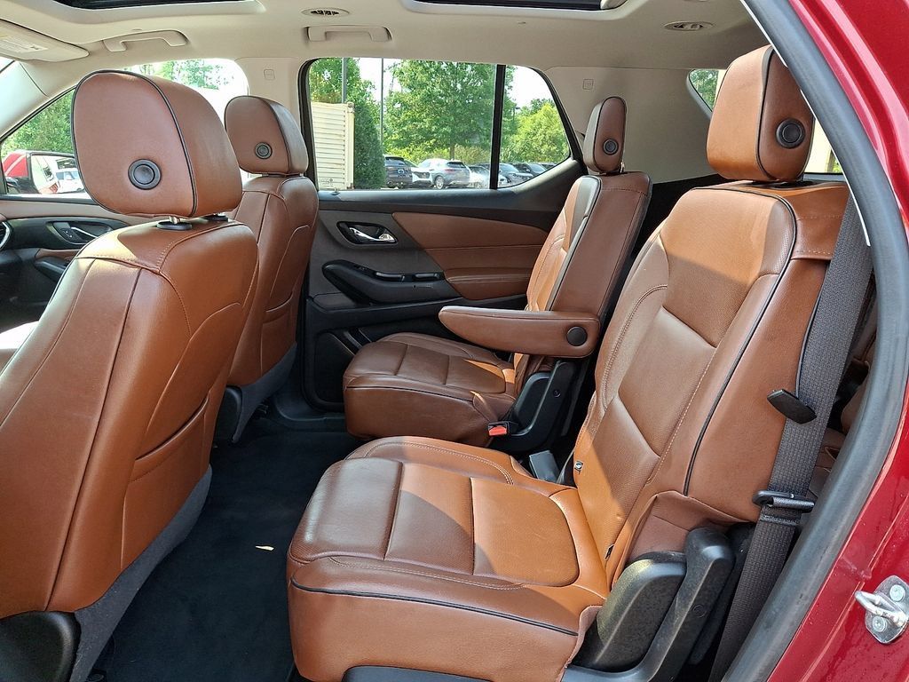 Used 2018 Chevrolet Traverse High Country AWD/4WD image 10