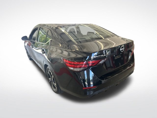 Used 2025 Nissan Sentra SV FWD image 31