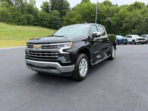 New 2026 Chevrolet Silverado 1500 LTZ w/ LTZ Premium Package AWD/4WD image 4
