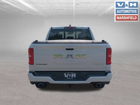 Used 2026 RAM 1500 Laramie w/ Sport Appearance Package AWD/4WD image 5