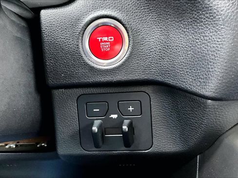 Used 2023 Toyota Tundra SR5 image 33