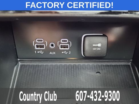 Used 2024 Jeep Grand Cherokee L Limited w/ Luxury Tech Group II image 16