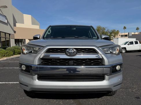 Used 2015 Toyota 4Runner Limited image 3
