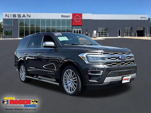 Used 2024 Ford Expedition Platinum AWD/4WD image 1