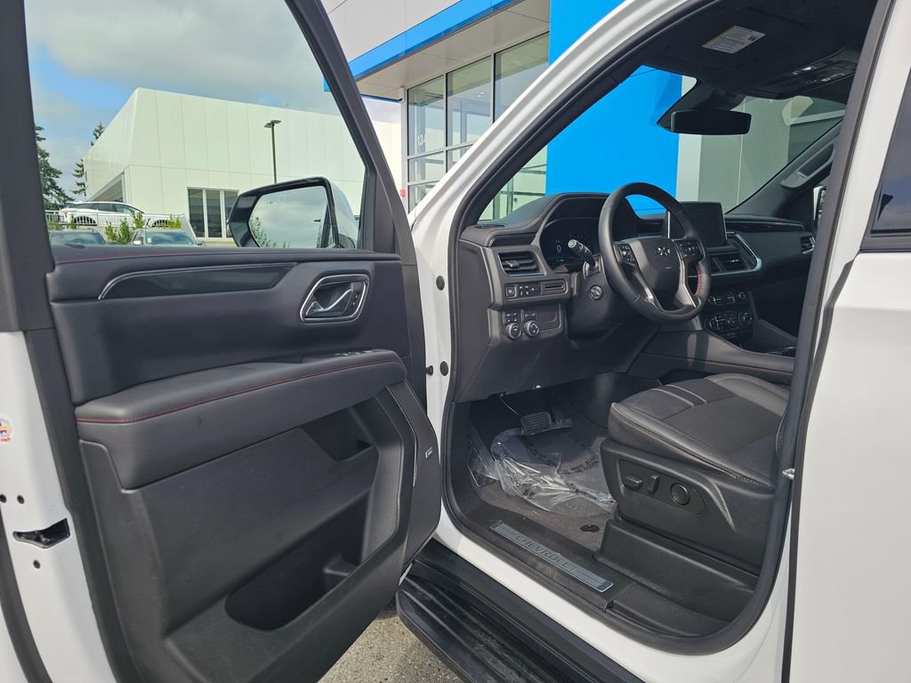 Used 2023 Chevrolet Tahoe RST w/ Luxury Package AWD/4WD image 56