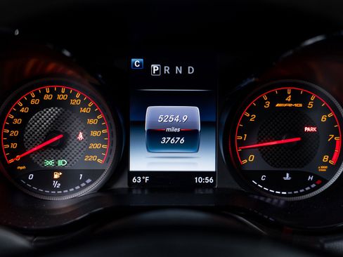 Used 2018 Mercedes-Benz AMG GT R w/ Convenience Package image 49