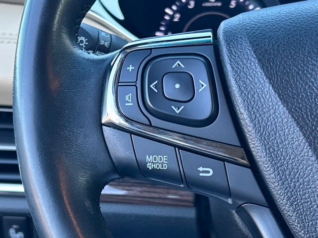 Used 2014 Toyota Avalon XLE Touring FWD image 41