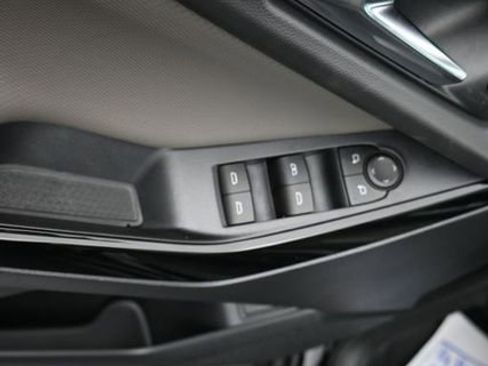 New 2026 Chevrolet Equinox LT w/ Convenience Package II image 12