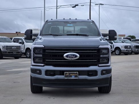 New 2026 Ford F250 Platinum AWD/4WD image 6