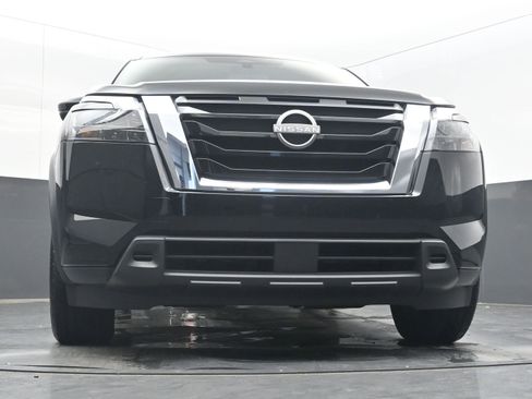 Used 2024 Nissan Pathfinder SV image 24
