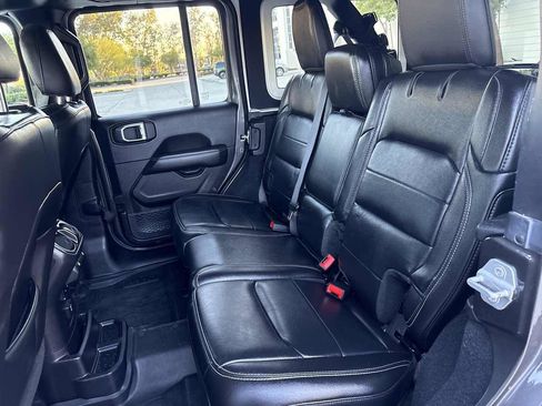 Used 2019 Jeep Wrangler Unlimited Sahara w/ Quick Order Package 24M Moab image 12