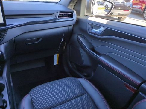 New 2026 Ford Escape ST-Line w/ Tech Pack #1 image 17