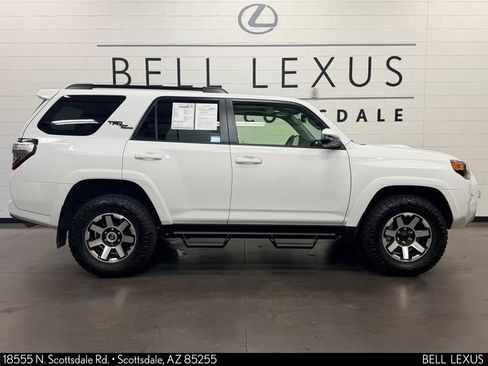Used 2024 Toyota 4Runner TRD Off-Road Premium w/ Moonroof Package AWD/4WD image 3