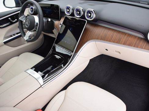 New 2025 Mercedes-Benz C 300 Sedan image 15